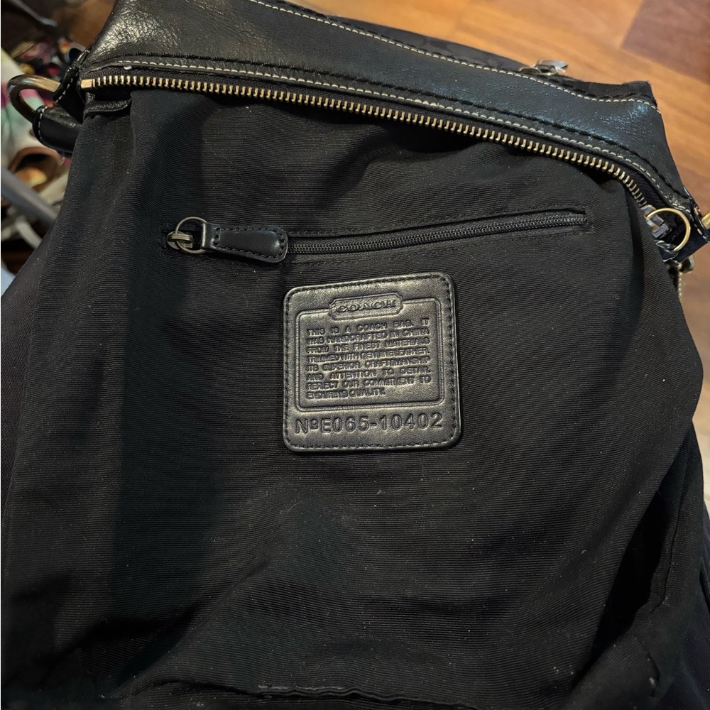 Coach VINTAGE Y2K E065-10402 Swingpack Crossbody Black Jacquard/Leather Trim GUC - Picture 13 of 15